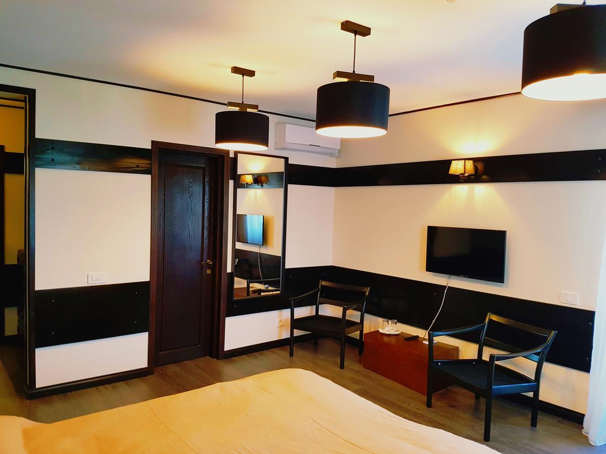 Pensiunea Câmpia Soarelui Apa Neagră Extérieur photo