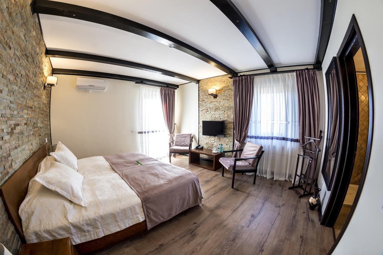 Pensiunea Câmpia Soarelui Apa Neagră Extérieur photo